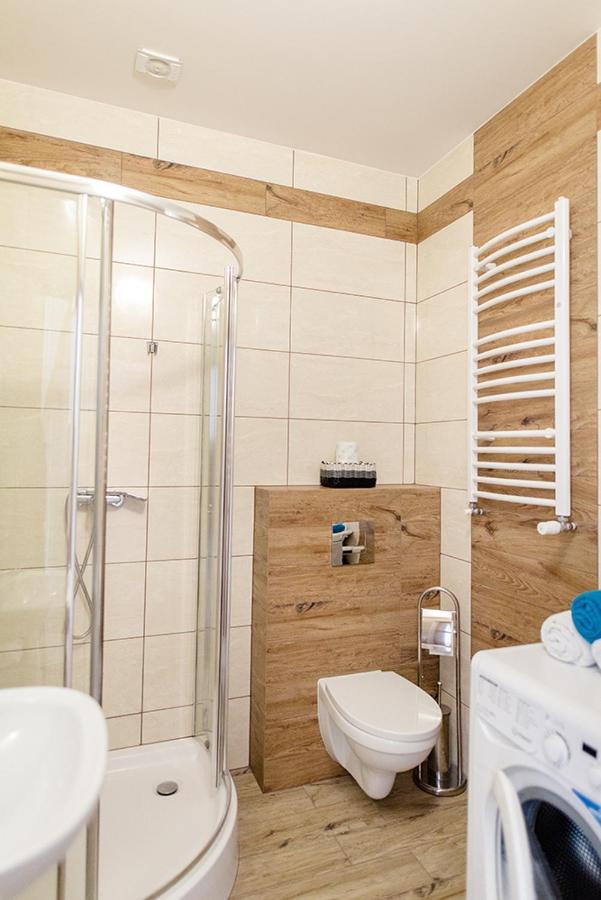 Apartament Manhattan Mielec Exteriör bild
